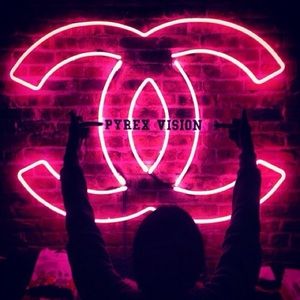 Meet your Posher, Haleigh