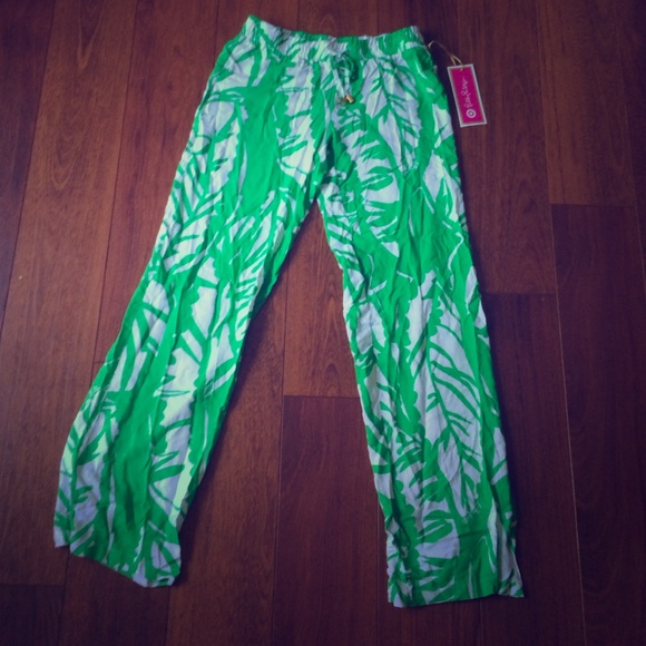 🚫 SOLD! 💟 Lilly for Target Print Pants