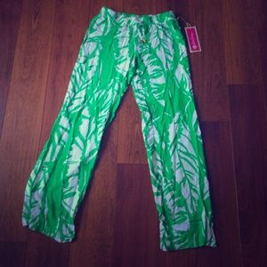 🚫 SOLD! 💟 Lilly for Target Print Pants