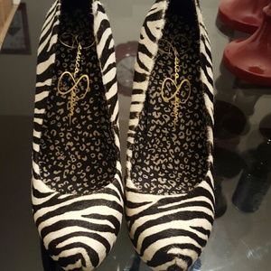 Jessica Simpson zebra Jasmint4 pumps 7, 7.5