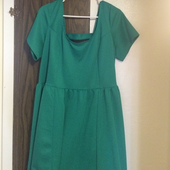 Jessica Simpson plus size dress💥