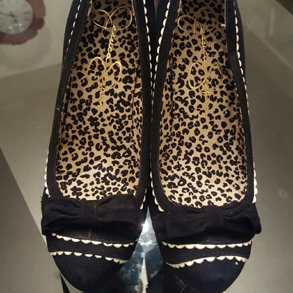 Jessica Simpson black ivory bow Jeorge heels 7 7.5