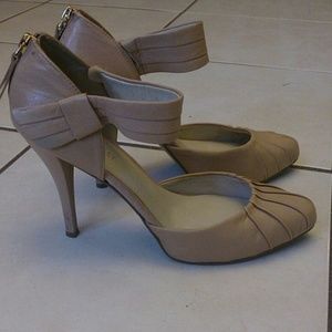 Nine West pumps