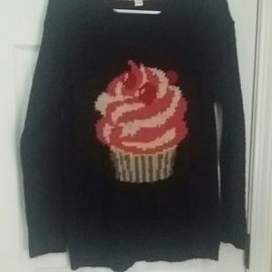 Cupcake sweater
