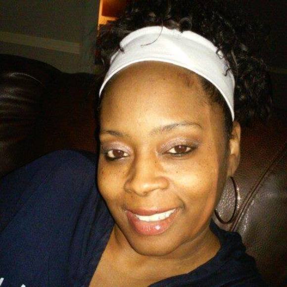 Meet your Posher, Nicole - Picture 1 of 1