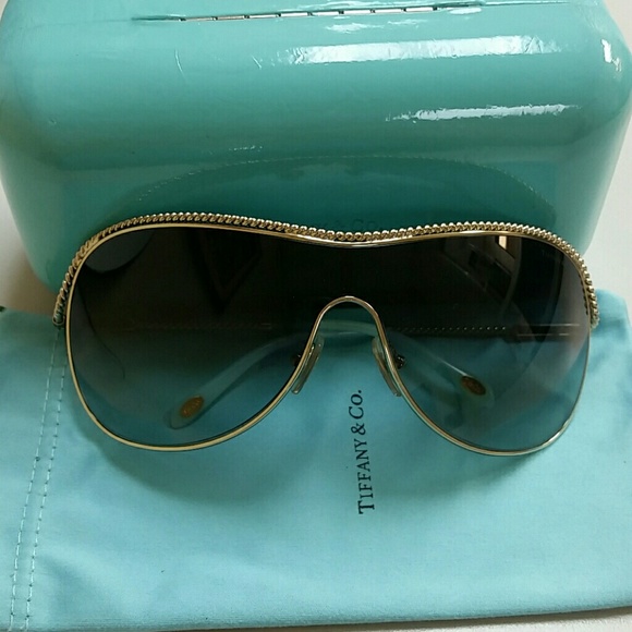 Tiffany & Co. Accessories - Tiffany sunglasses