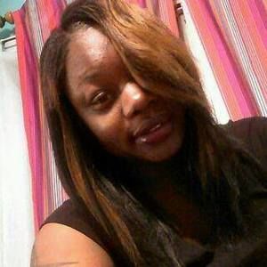 Meet your Posher, Carmella