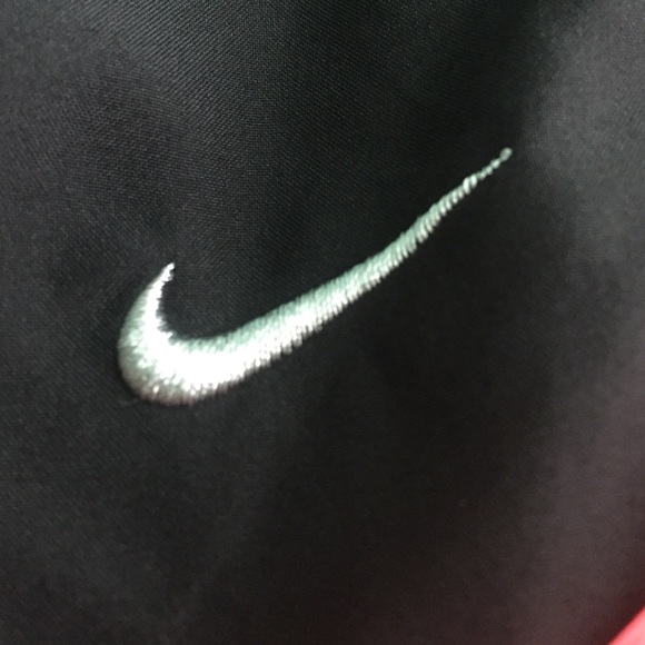 Nike Shorts - Picture 2 of 4