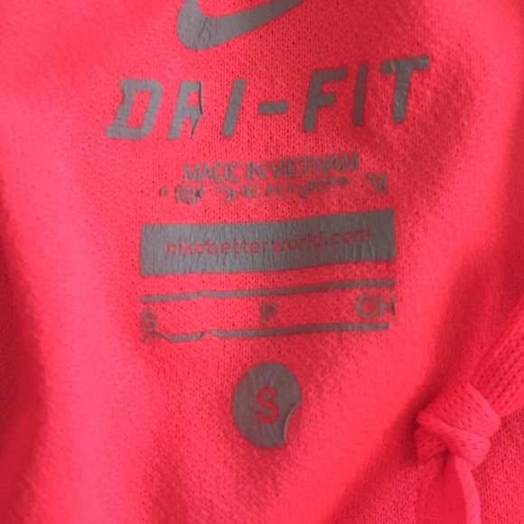 Nike Shorts - Picture 3 of 4