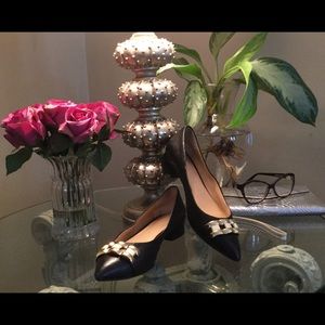 Black Banana Republic Flats