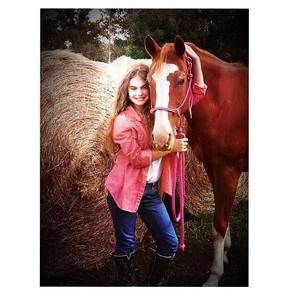 Meet your Posher, Ashley