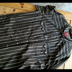 Lucky brand black and white mens button down