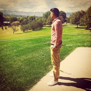 Meet your Posher, Cesar