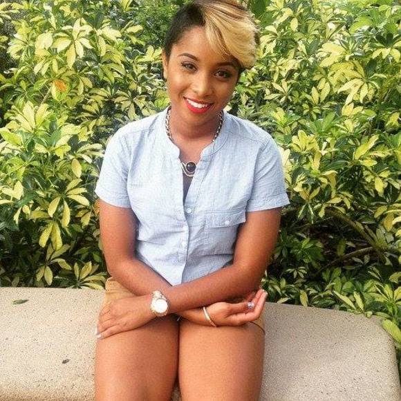 Meet your Posher, Anakae