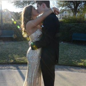 Meet your Posher, Derek