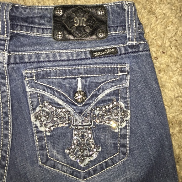Miss me jeans!!