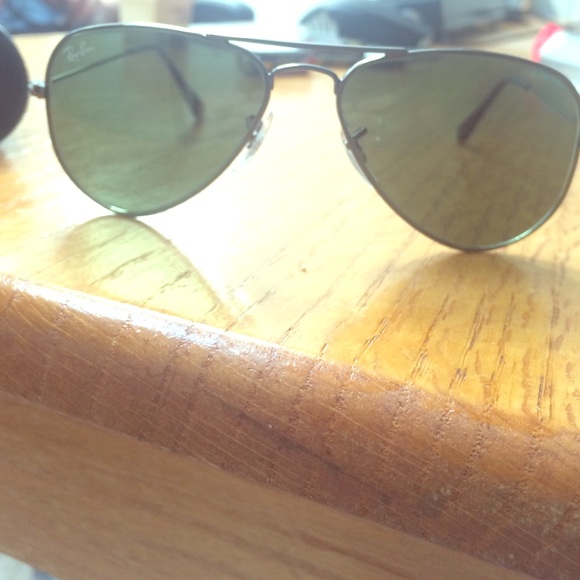 New Aviator Style Raybans