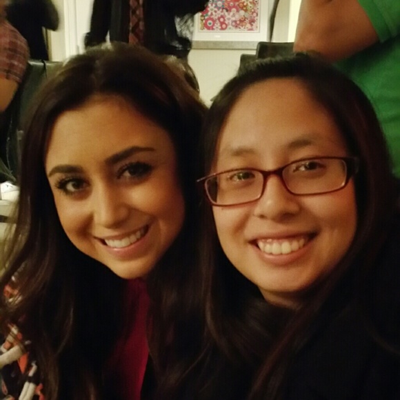 Meet your Posher! ;) - Picture 4 of 4