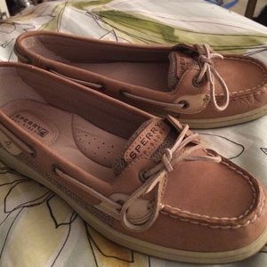 Sperry Angelfish boat shoes size 8.5