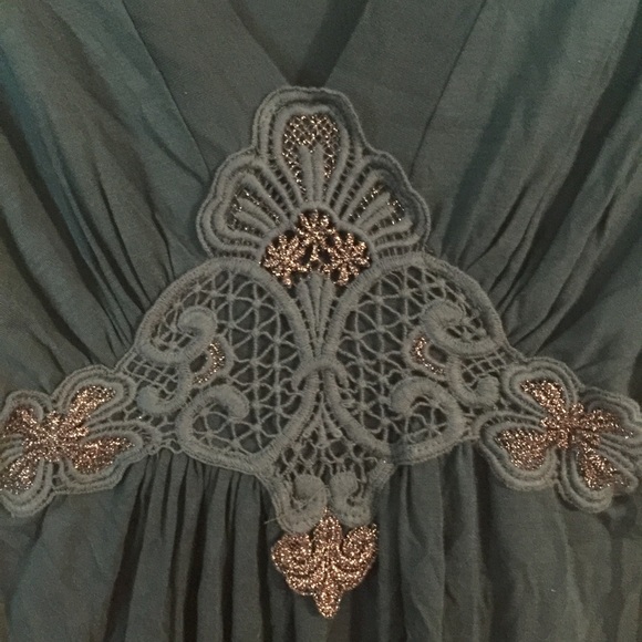 Shirt - Picture 2 of 2