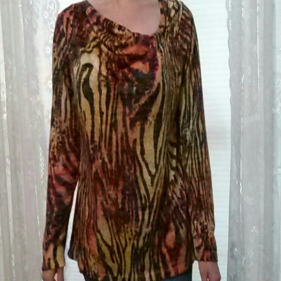 Long Sleeve Blouse - Picture 1 of 4