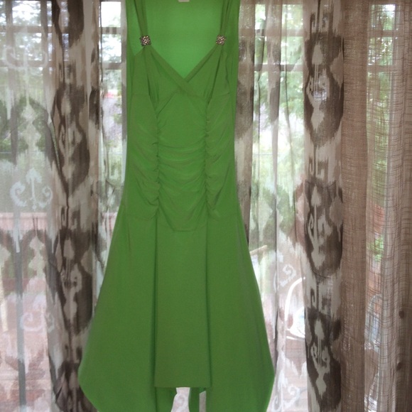 Green diamond dress