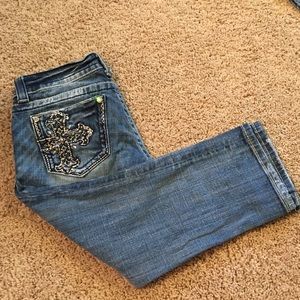 Miss Me Capri Jeans