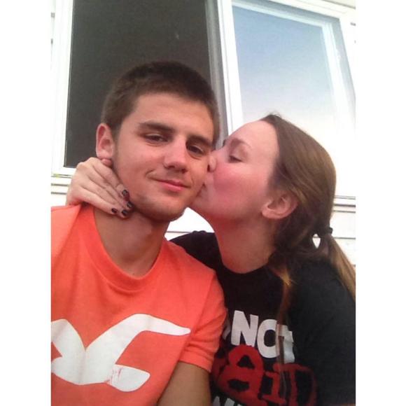 Meet your Posher, Shelby - Picture 1 of 1