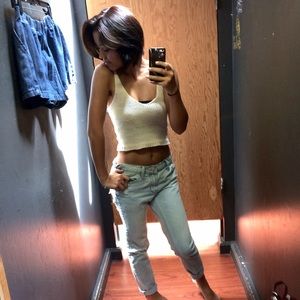 BDG Boyfriend Jeans 🌻