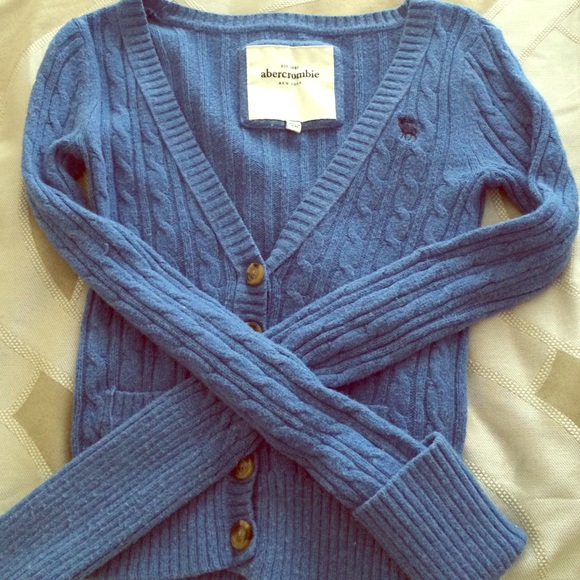 Abercrombie cardigan