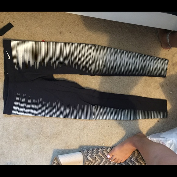 Nike flash leggings