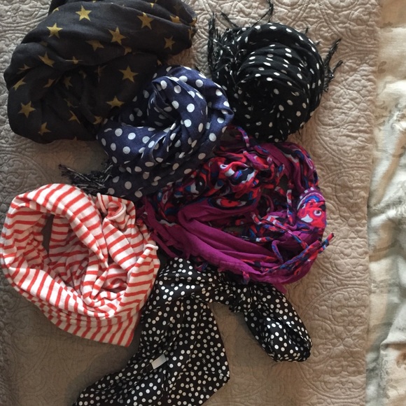 Fashion scarves
