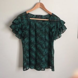 Banana Republic Flutter Sleeve Blouse in Green