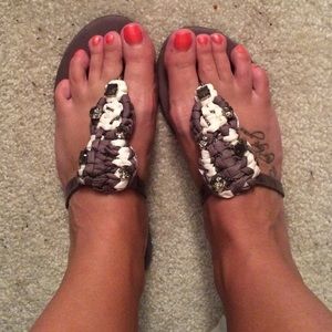 Simply Vera sandals size M (7-8)