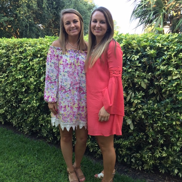 Meet your Posher! - Picture 3 of 4