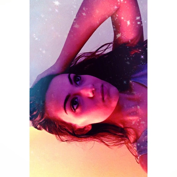 meet your posher, sam โ๐ป๏ธ - Picture 4 of 4