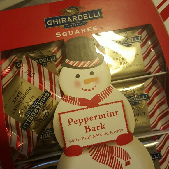 Meet your Posher, Dahlia!! - Picture 5 of 5