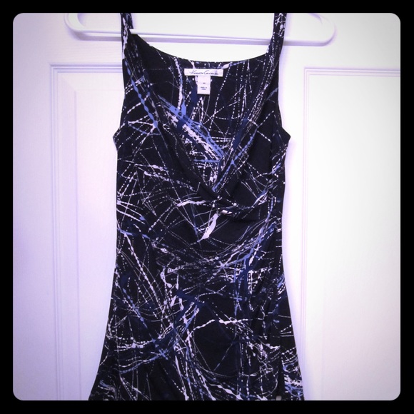 Kenneth Cole patterned deep V-neck tank top - Picture 1 of 2