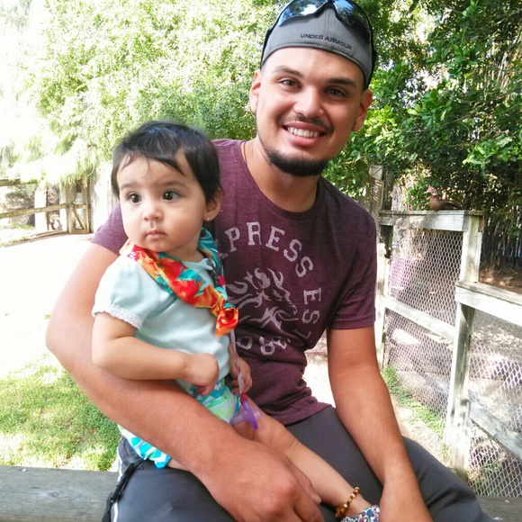 🐘🐘🐘🐘Meet your seller!🐘🐘🐘🐘 - Picture 4 of 4