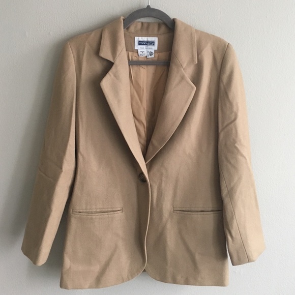 Women's 100% wool tan Blazer by Prophecy
