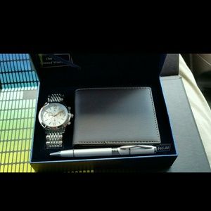 NIB Bella & Rose Men's Watch Set with Wallet & Pen