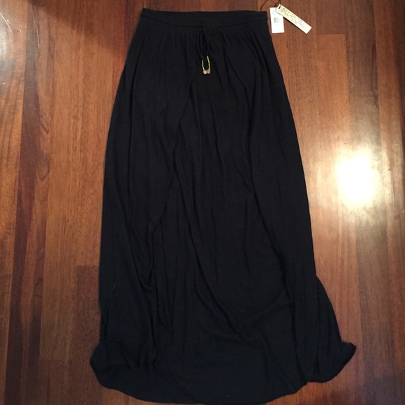 new billabong pleated maxi skirt