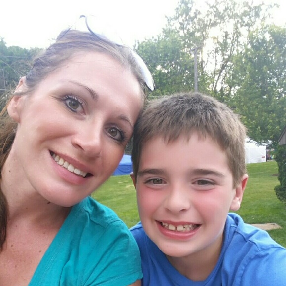 Meet your Posher, Rachel!