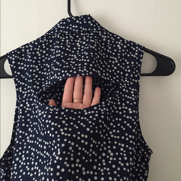 Tank top - Picture 2 of 3