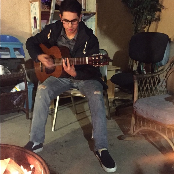 Meet your Posher, Christian