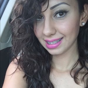 Meet your Posher, Sandra