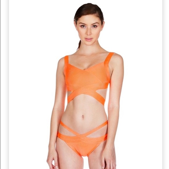 Bandage bikini