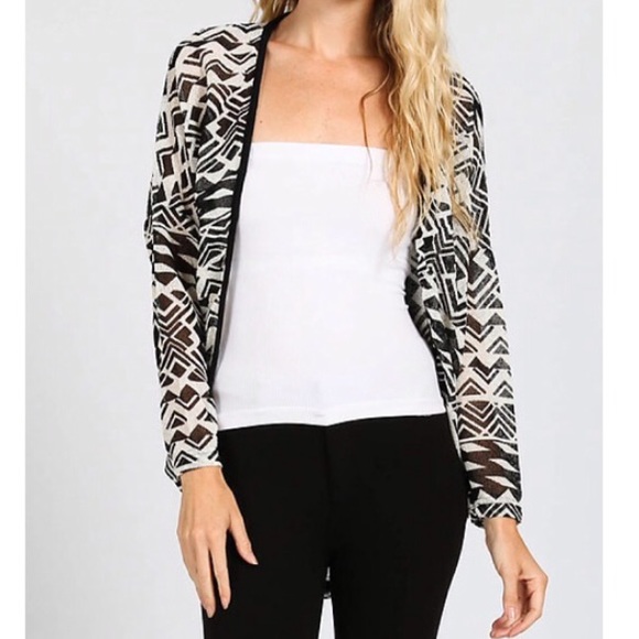 Jackets & Blazers - 🌷SALE🌷 Tribal print cardigan