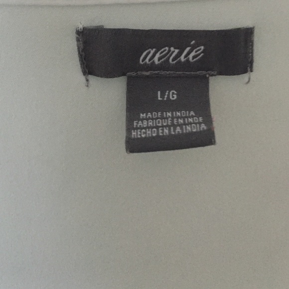 blouse - Picture 2 of 2