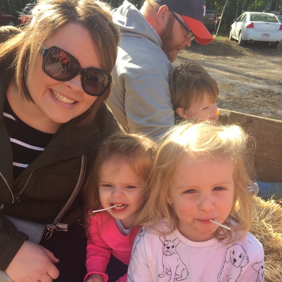 Meet the posher !! ❤️ - Picture 5 of 5